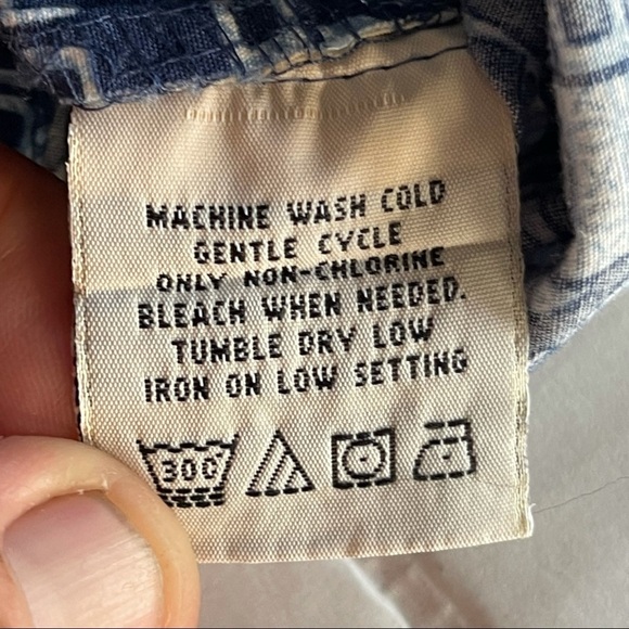 Cooke street Hawaiian Shirt Men’s size L - Picture 4 of 9